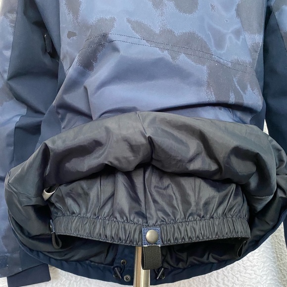 Billabong Winter Ski/Snowboard Jacket (great condition) - Picture 5 of 9